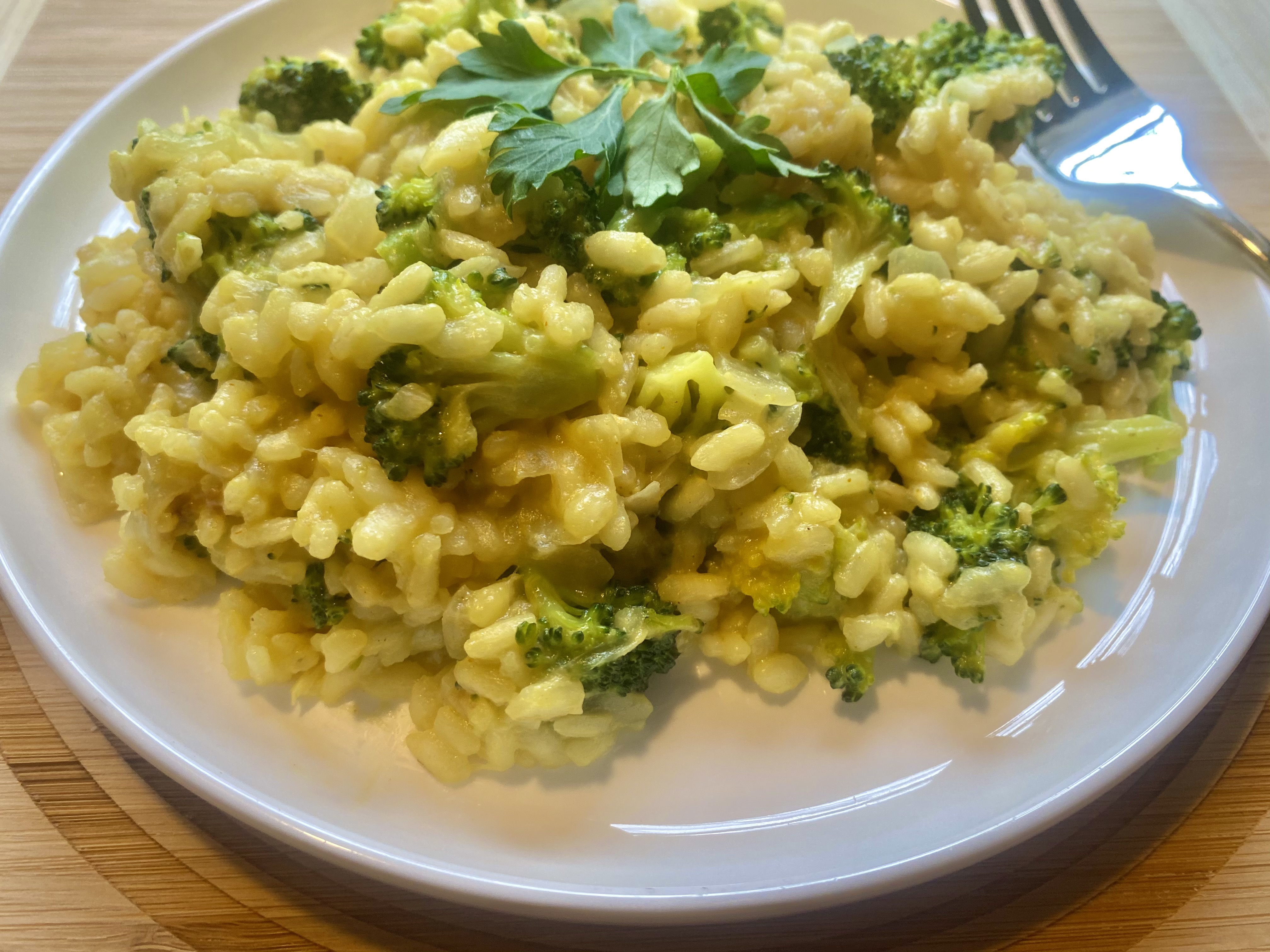 Healthy Cheesy Vegan Risotto with Broccoli 🥦