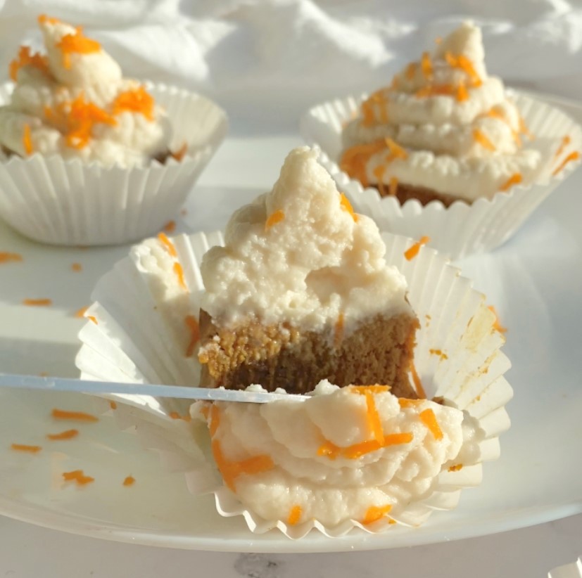 Raw Vegan Carrot Cake Cupcakes (Can be made nut-free!)