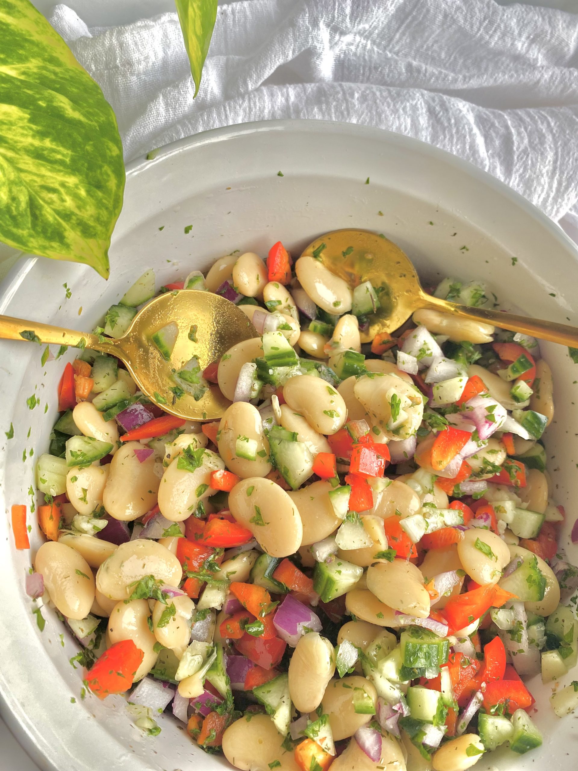 5 Minute Butter Bean Salad (With Oil Free Dressing)